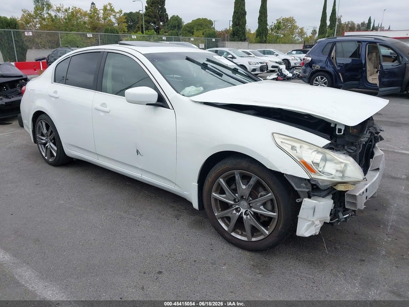 2013 Infiniti G VIN JN1CV6AP3DM717555 IAAI salvage auction — FRONT END, Salvage Title, sold $1,600 on 2026-07-30 (photo 1)