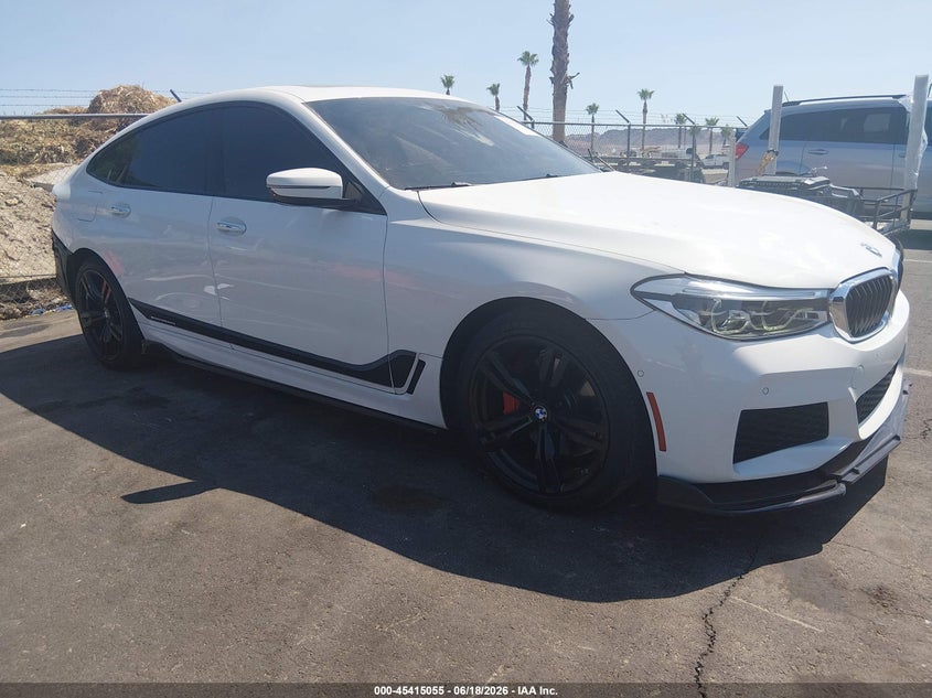 2018 BMW 6er VIN WBAJV6C55JBK07518 IAAI salvage auction — REAR END, Salvage (Nevada), sold $9,100 on 2026-07-17 (photo 1)