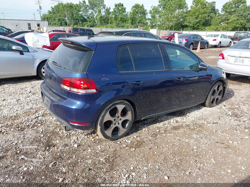 2011 Volkswagen Gti VIN WVWHD7AJ3BW297286 IAAI salvage auction — NORMAL WEAR, Original (Ohio), sold $300 on 2026-07-09 (photo 4)