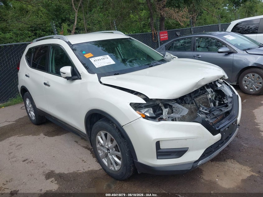 2017 Nissan Rogue VIN 5N1AT2MVXHC845649 IAAI salvage auction — FRONT END, Salvage (Missouri), sold $1,600 on 2026-07-19 (photo 1)