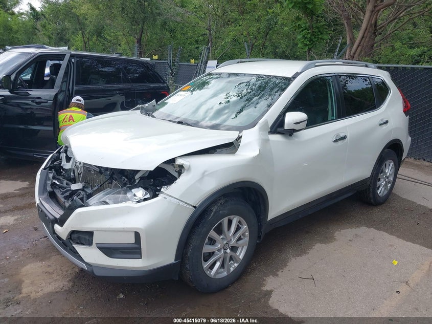2017 Nissan Rogue VIN 5N1AT2MVXHC845649 IAAI salvage auction — FRONT END, Salvage (Missouri), sold $1,600 on 2026-07-19 (photo 2)