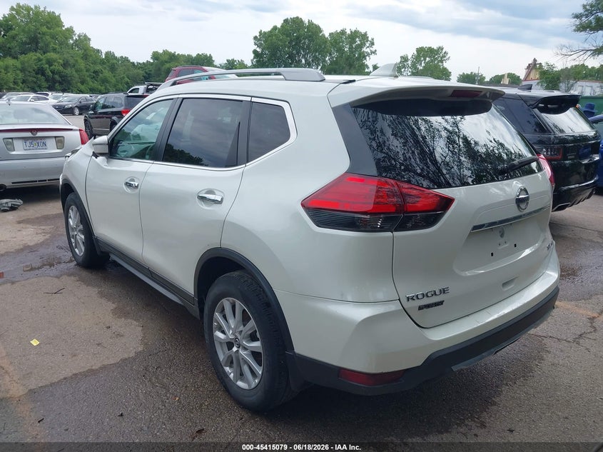 2017 Nissan Rogue VIN 5N1AT2MVXHC845649 IAAI salvage auction — FRONT END, Salvage (Missouri), sold $1,600 on 2026-07-19 (photo 3)