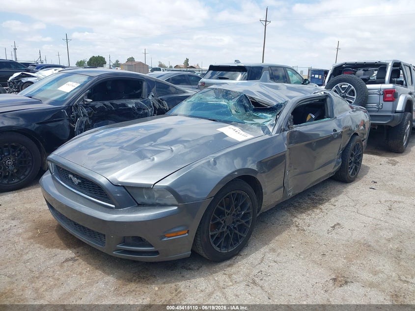 2014 Ford Mustang VIN 1ZVBP8AM5E5302895 IAAI salvage auction — ROLLOVER, Salvage (Texas), sold $975 on 2026-07-21 (photo 2)