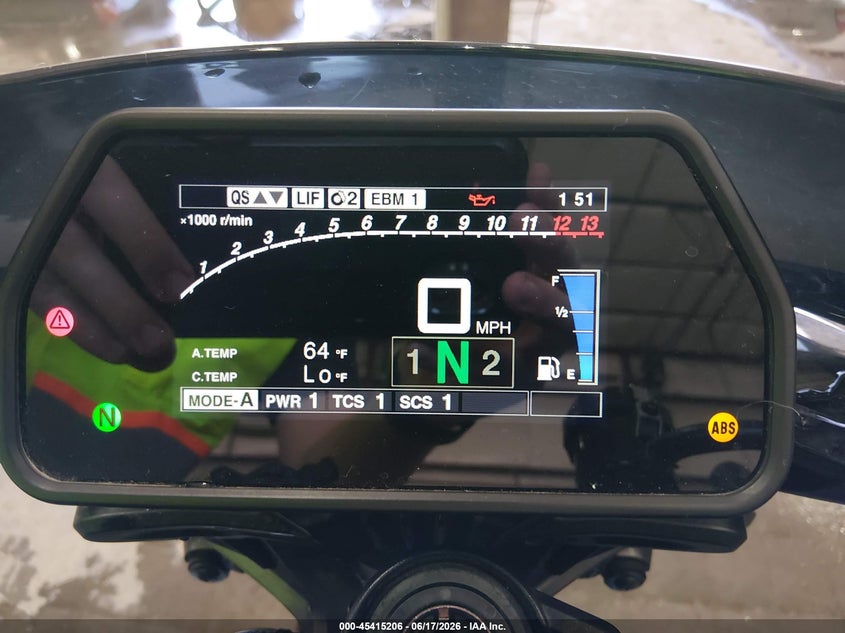 2024 Yamaha VIN JYARN79E3RA001310 IAAI salvage auction — FRONT END, Salvage Title, sold $5,400 on 2026-08-25 (photo 7)