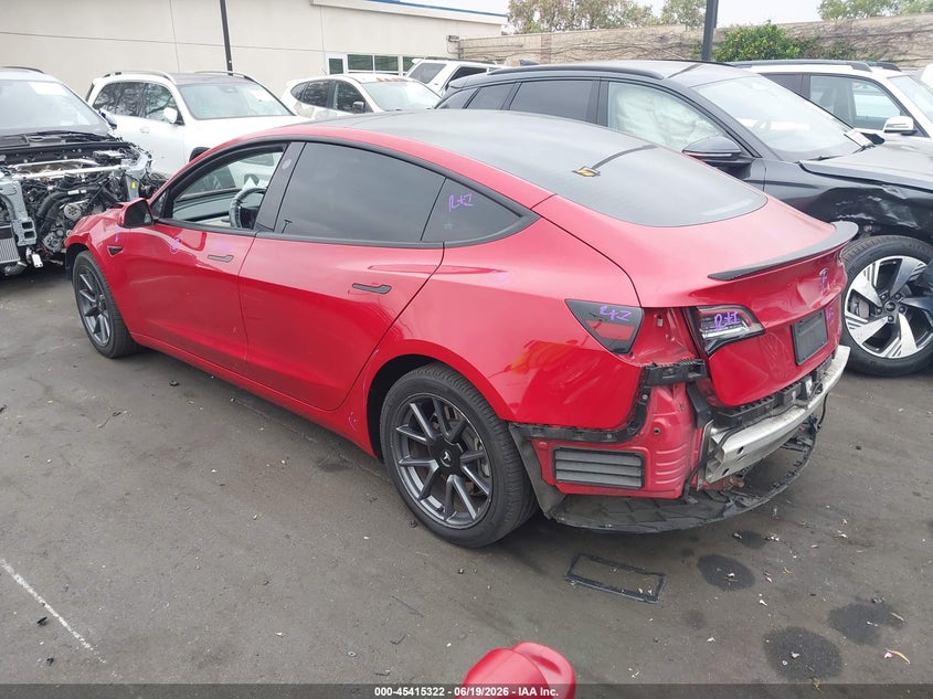 2021 Tesla Model 3 VIN 5YJ3E1EA1MF095472 IAAI salvage auction — FRONT & REAR, Salvage Title, sold $4,100 on 2026-07-17 (photo 3)
