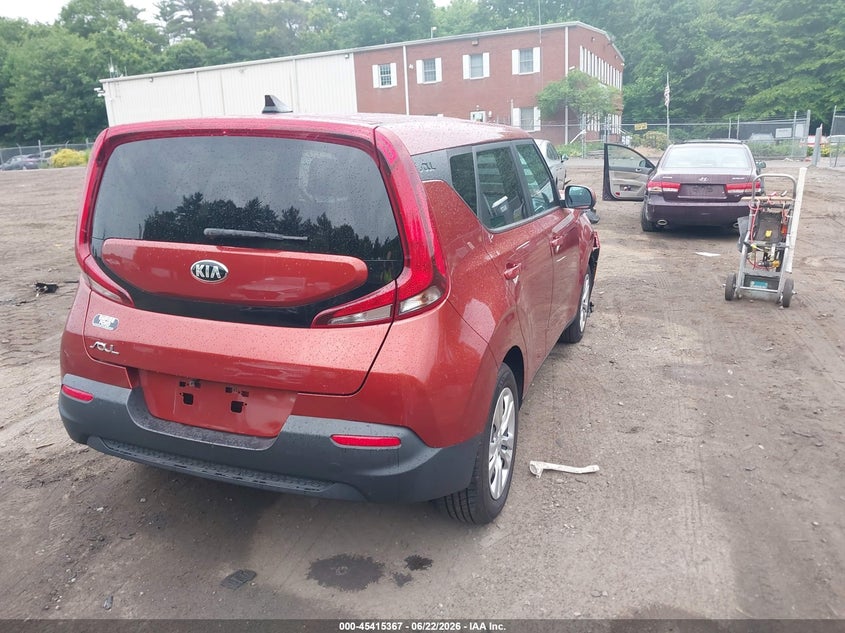 2021 Kia Soul VIN KNDJ23AU4M7766716 IAAI salvage auction — FRONT END, Salvage Title, sold $1,400 on 2026-07-28 (photo 4)