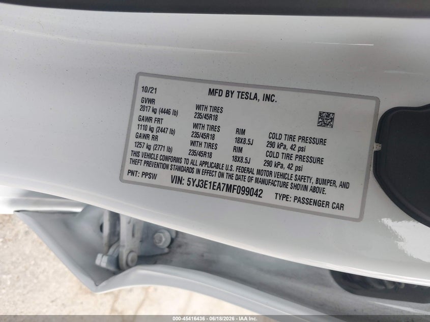 2021 Tesla Model 3 VIN 5YJ3E1EA7MF099042 IAAI salvage auction — SIDE, Salvage (California), sold $8,150 on 2026-07-29 (photo 9)