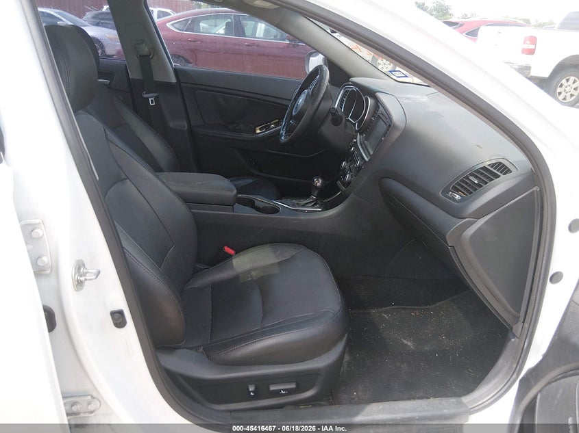 2015 Kia Optima VIN 5XXGN4A72FG506553 IAAI salvage auction — NORMAL WEAR, Original (Texas), sold $1,050 on 2026-07-08 (photo 5)