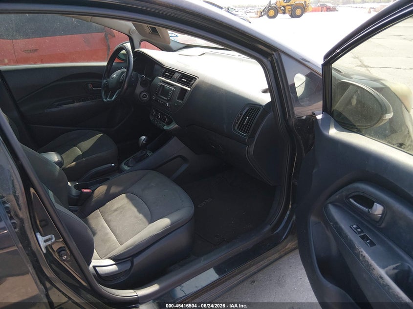 2013 Kia Rio VIN KNADN4A38D6312392 IAAI salvage auction — NORMAL WEAR, Original (Texas), sold $550 on 2026-07-13 (photo 5)