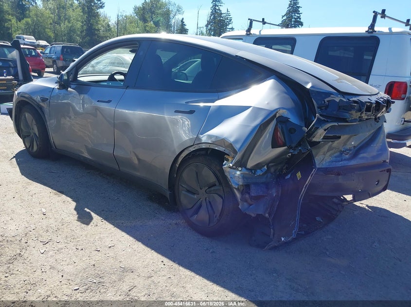 2026 Tesla Model y VIN 7SAYGDEE0TF363711 IAAI salvage auction — FRONT & REAR, Salvage Title, sold $10,025 on 2026-07-30 (photo 3)