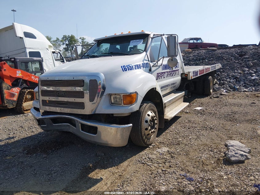 2011 Ford F-650 VIN 3FRWX6FL5BV344818 IAAI salvage auction — FRONT END, Clear (Tennessee), sold $15,350 on 2026-08-06 (photo 2)