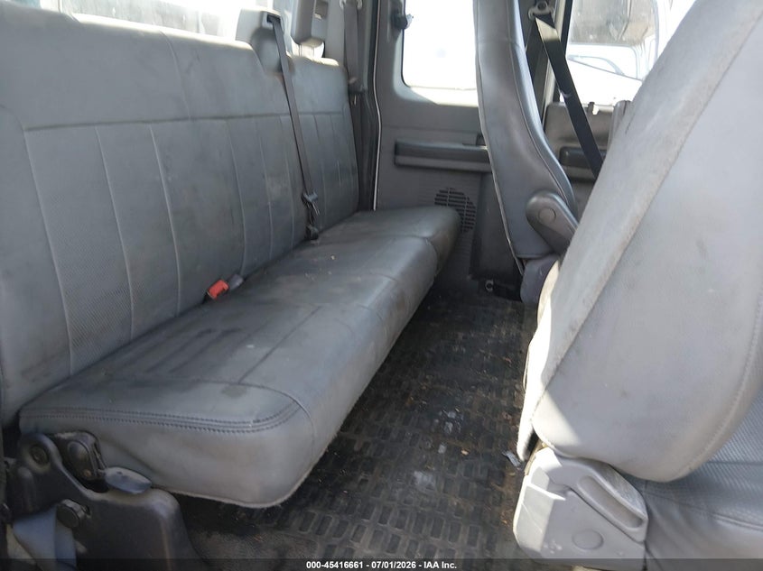 2011 Ford F-650 VIN 3FRWX6FL5BV344818 IAAI salvage auction — FRONT END, Clear (Tennessee), sold $15,350 on 2026-08-06 (photo 8)
