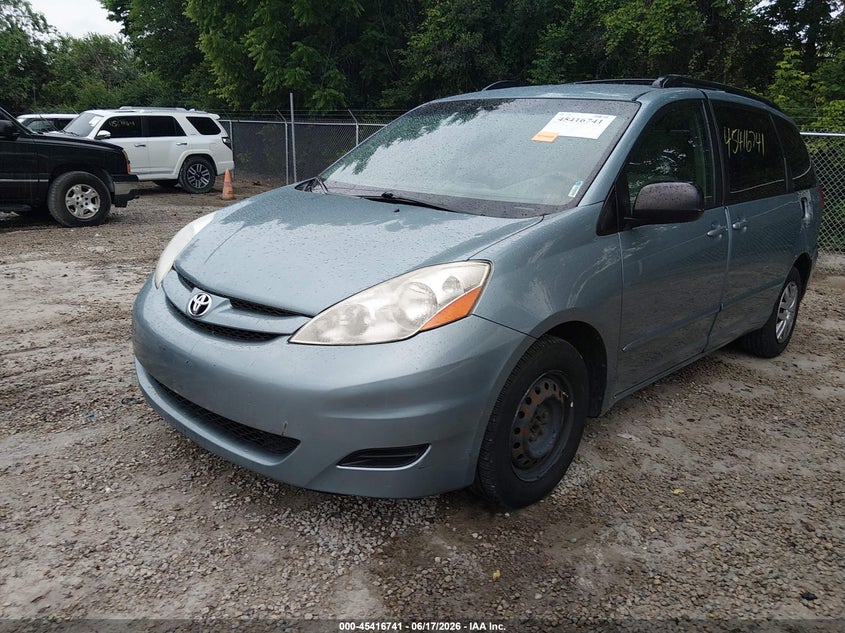 2009 Toyota Sienna VIN 5TDZK23C19S250716 IAAI salvage auction — RIGHT SIDE, Salvage (Ohio), sold $700 on 2026-07-07 (photo 2)