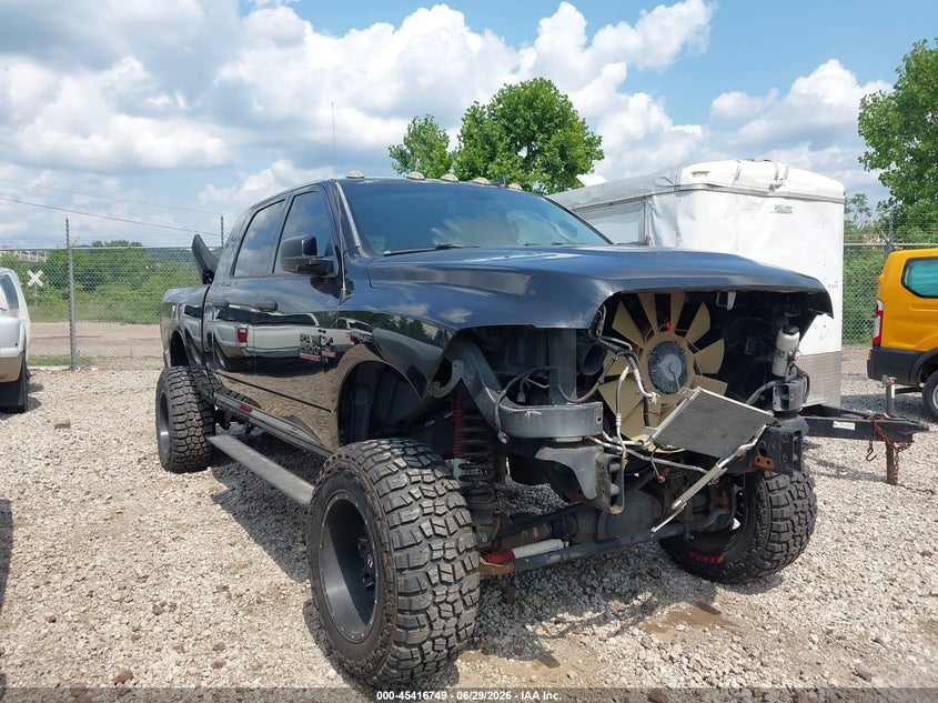 2017 Ram 2500 VIN 3C6UR5ML6HG515785 IAAI salvage auction — FRONT END, Salvage Title, sold $18,100 on 2026-07-19 (photo 1)