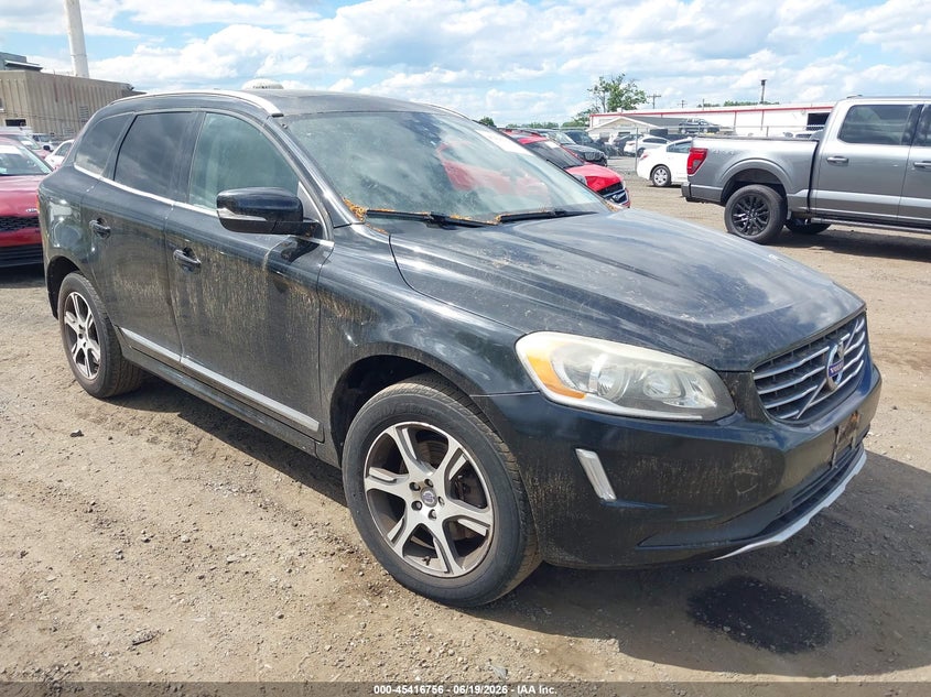 2015 Volvo Xc60 VIN YV4902RK2F2667315 IAAI salvage auction — NORMAL WEAR, Clear (New Jersey), sold $1,075 on 2026-07-20 (photo 1)