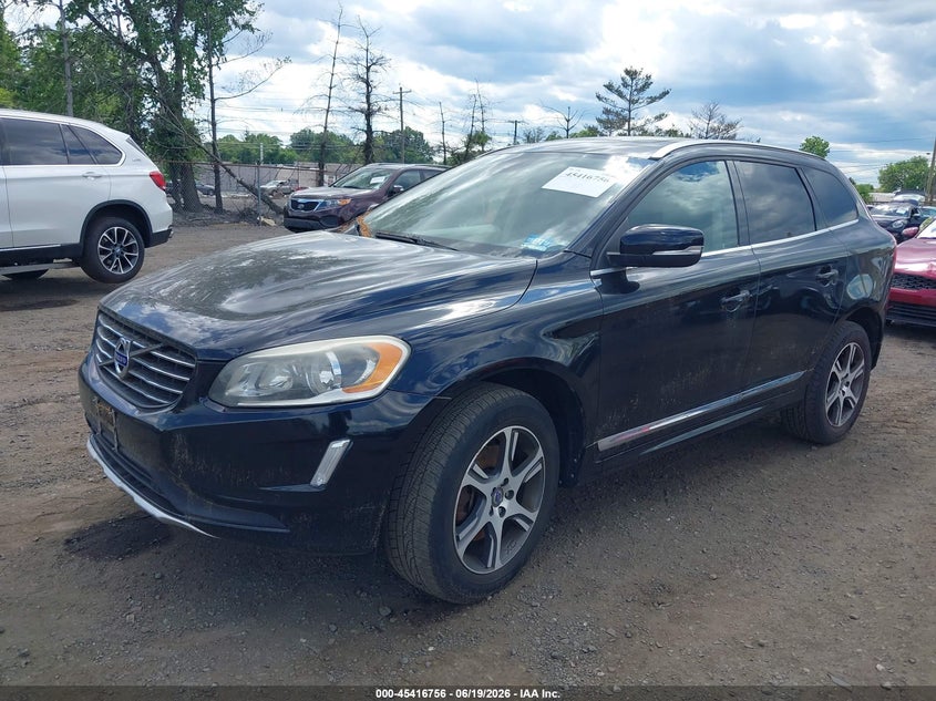 2015 Volvo Xc60 VIN YV4902RK2F2667315 IAAI salvage auction — NORMAL WEAR, Clear (New Jersey), sold $1,075 on 2026-07-20 (photo 2)