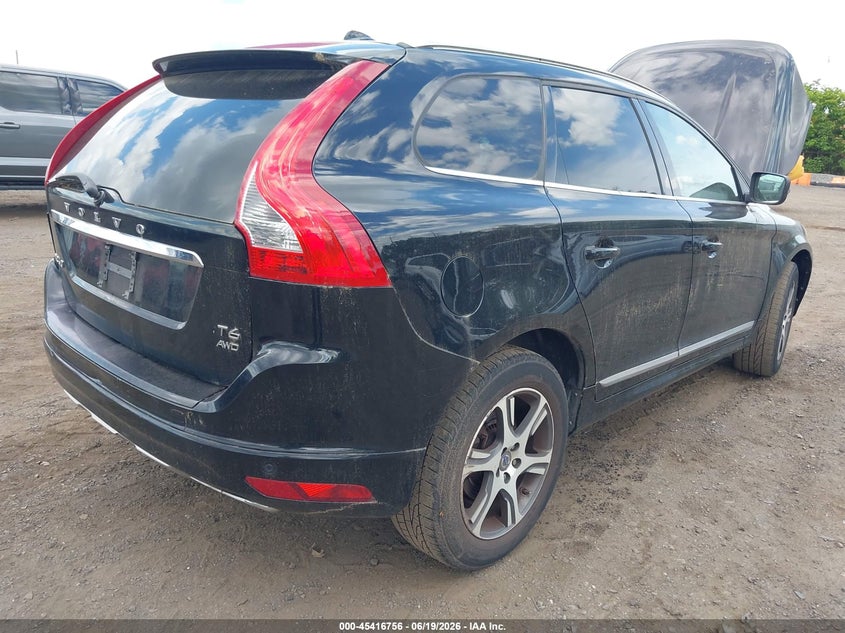 2015 Volvo Xc60 VIN YV4902RK2F2667315 IAAI salvage auction — NORMAL WEAR, Clear (New Jersey), sold $1,075 on 2026-07-20 (photo 4)