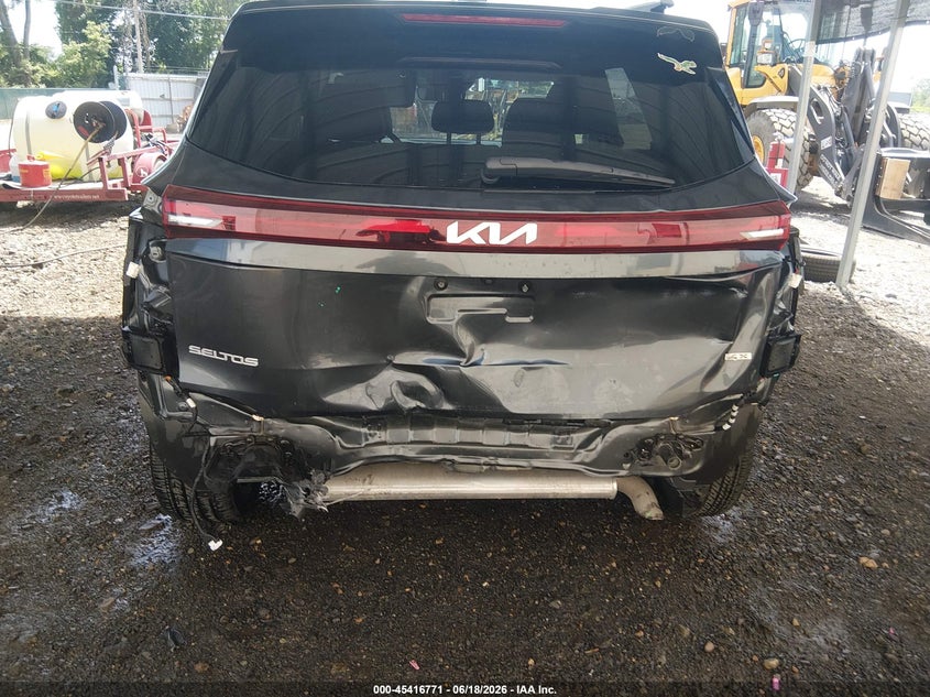 2025 Kia Seltos VIN KNDETCA79S7691646 IAAI salvage auction — REAR END, Salvage (Ohio), sold $6,400 on 2026-07-09 (photo 6)