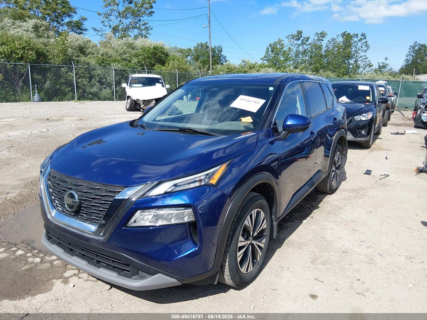 2021 Nissan Rogue VIN JN8AT3BB3MW215696 IAAI salvage auction — REAR END, Salvage Title, sold $5,300 on 2026-07-15 (photo 2)