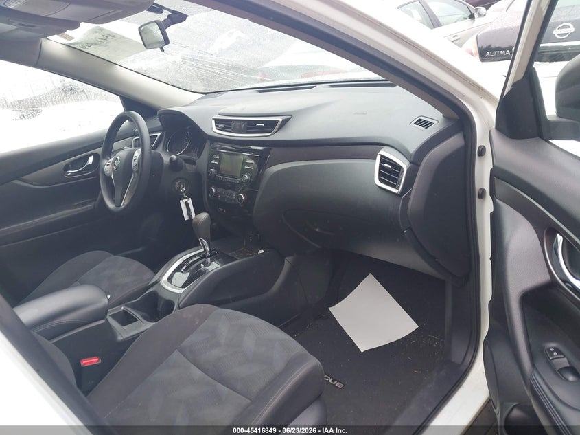 2016 Nissan Rogue VIN KNMAT2MV8GP703554 IAAI salvage auction — FRONT END, Clear (Massachusetts), sold $900 on 2026-07-14 (photo 5)