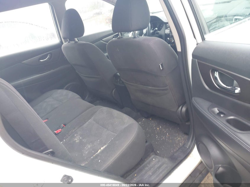 2016 Nissan Rogue VIN KNMAT2MV8GP703554 IAAI salvage auction — FRONT END, Clear (Massachusetts), sold $900 on 2026-07-14 (photo 8)