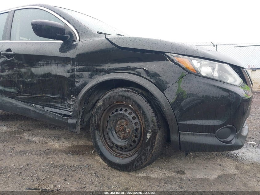 2019 Nissan Rogue VIN JN1BJ1CR1KW315589 IAAI salvage auction — RIGHT FRONT, Salvage Title, sold $1,750 on 2026-07-23 (photo 6)