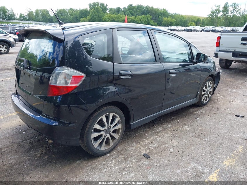2012 Honda Fit VIN JHMGE8H54CC019246 IAAI salvage auction — FRONT END, Clear (Michigan), sold $1,250 on 2026-07-27 (photo 4)