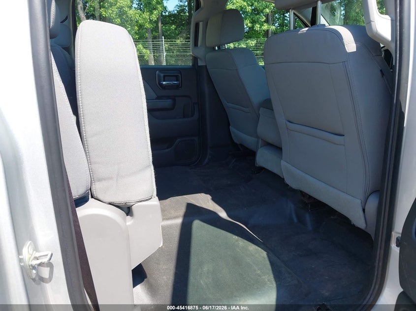 2017 Chevrolet Silverado 2500 VIN 1GC1KUEG8HF189422 IAAI salvage auction — NORMAL WEAR, SF97 (Virginia), sold $14,600 on 2026-07-22 (photo 8)