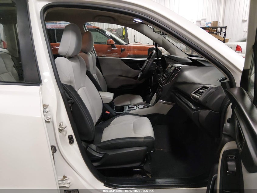 2021 Subaru Forester VIN JF2SKADC4MH442317 IAAI salvage auction — RIGHT FRONT, Salvage Title, sold $3,850 on 2026-07-28 (photo 5)