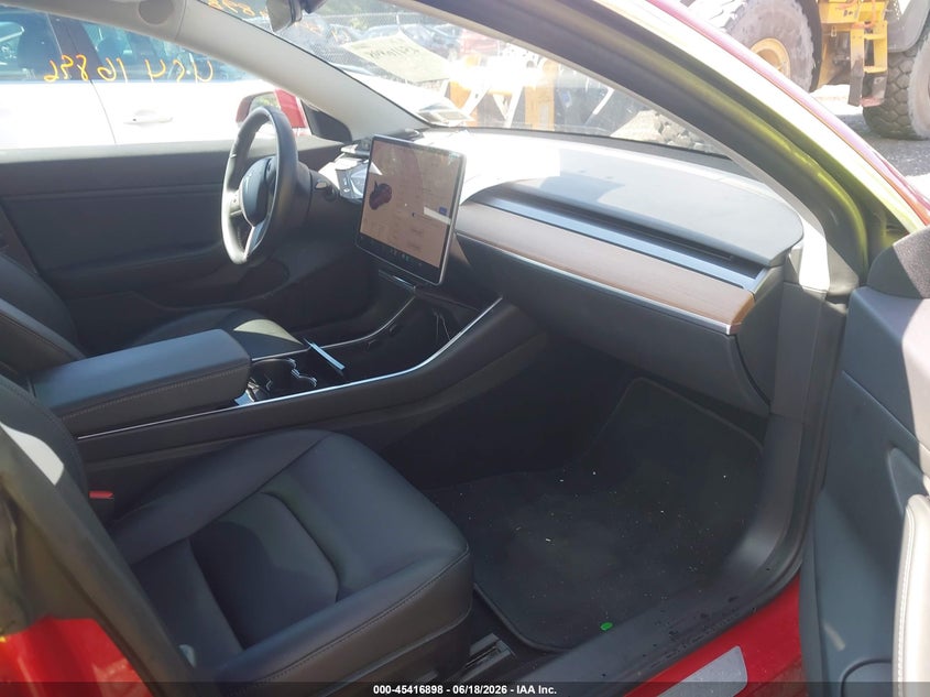 2018 Tesla Model 3 VIN 5YJ3E1EB6JF133668 IAAI salvage auction — FRONT END, Salvage Title, sold $6,100 on 2026-07-16 (photo 5)