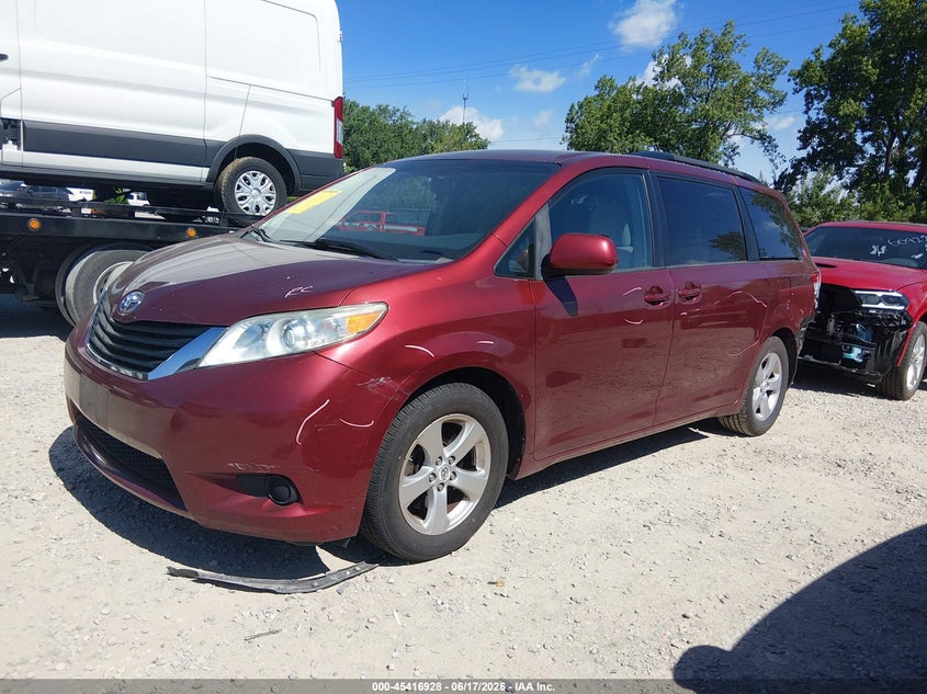 2011 Toyota Sienna VIN 5TDKK3DC1BS086766 IAAI salvage auction — FRONT & REAR, Salvage (Ohio), sold $2,850 on 2026-07-08 (photo 2)