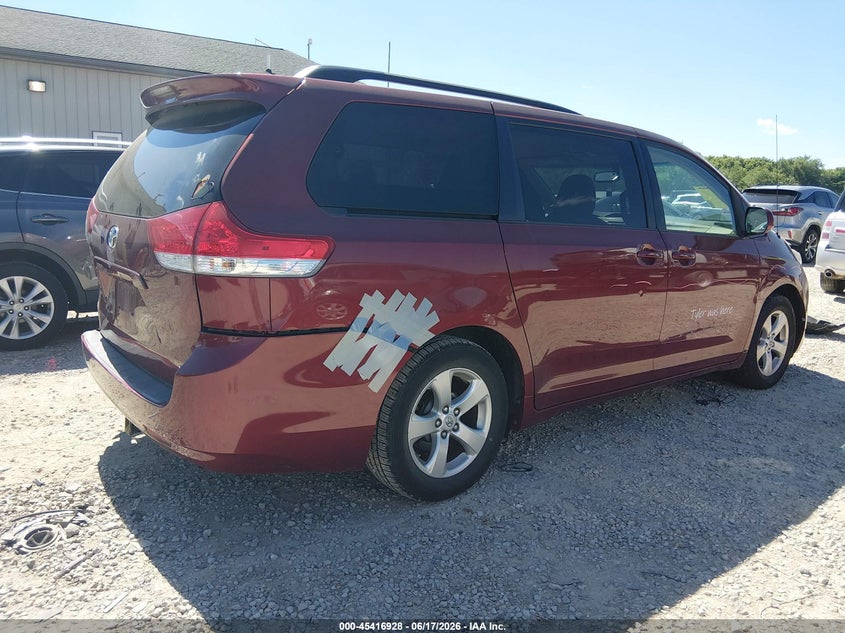 2011 Toyota Sienna VIN 5TDKK3DC1BS086766 IAAI salvage auction — FRONT & REAR, Salvage (Ohio), sold $2,850 on 2026-07-08 (photo 4)