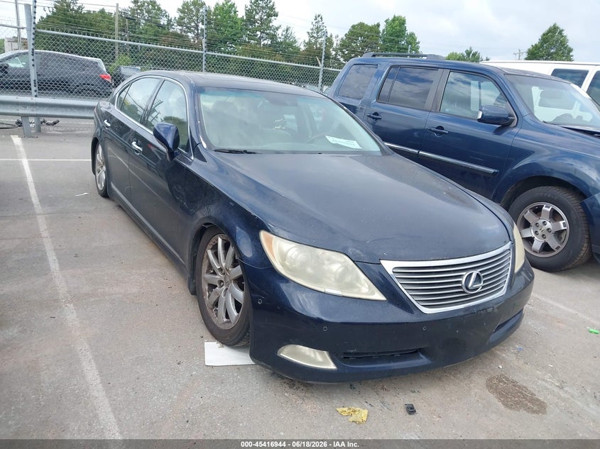 2008 Lexus Ls 460 VIN JTHGL46F385024492 IAAI salvage auction — NORMAL WEAR, Clear-Dealer Only (North Carolina), sold $875 on 2026-07-27 (photo 1)