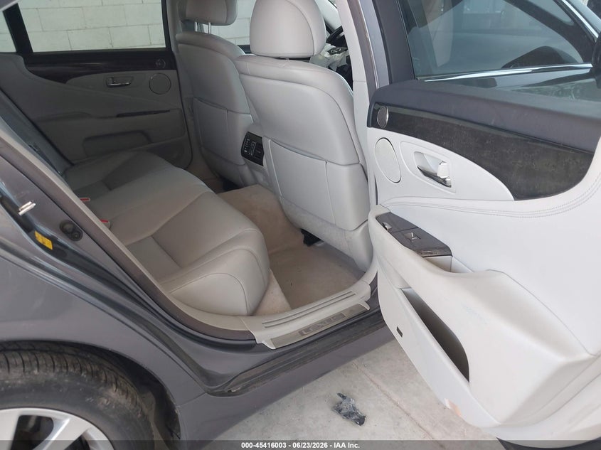 2012 Lexus Ls VIN JTHCL5EF4C5013550 IAAI salvage auction — LEFT FRONT, Bill Of Sale (Washington), sold $1,675 on 2026-07-29 (photo 8)