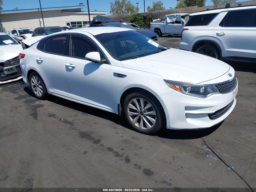 2016 Kia Optima VIN 5XXGU4L34GG087894 IAAI salvage auction — REAR END, Salvage Title, sold $2,100 on 2026-07-17 (photo 1)