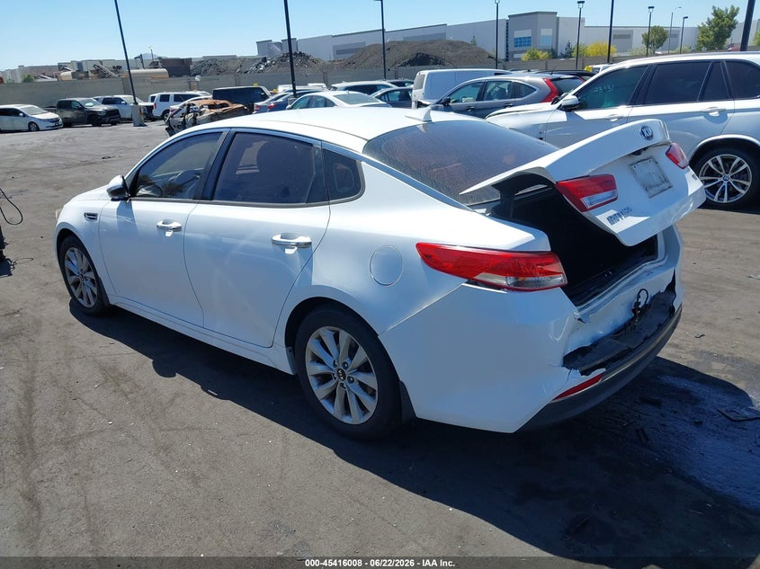 2016 Kia Optima VIN 5XXGU4L34GG087894 IAAI salvage auction — REAR END, Salvage Title, sold $2,100 on 2026-07-17 (photo 3)