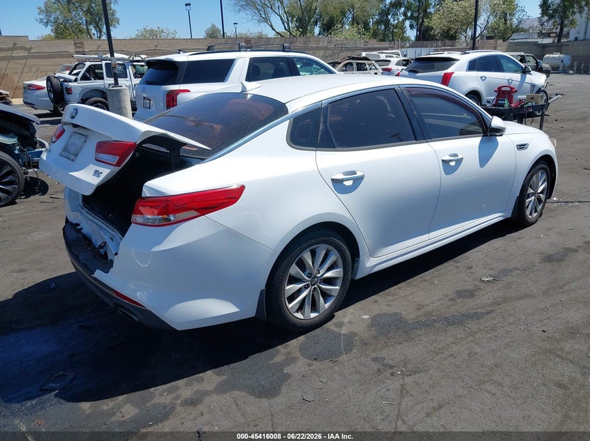 2016 Kia Optima VIN 5XXGU4L34GG087894 IAAI salvage auction — REAR END, Salvage Title, sold $2,100 on 2026-07-17 (photo 4)