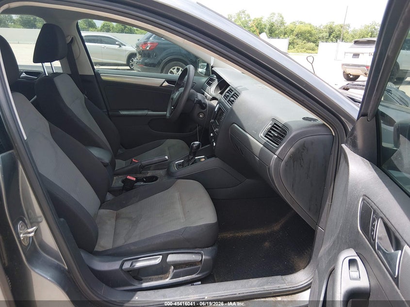 2017 Volkswagen Jetta VIN 3VW2B7AJXHM206189 IAAI salvage auction — FRONT END, Salvage (Texas), sold $1,650 on 2026-07-10 (photo 5)