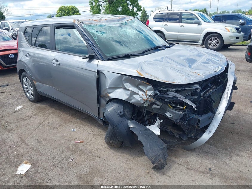 2022 Kia Soul VIN KNDJ23AU0N7808574 IAAI salvage auction — ALL OVER, Scrap (Michigan), sold $375 on 2026-07-23 (photo 1)