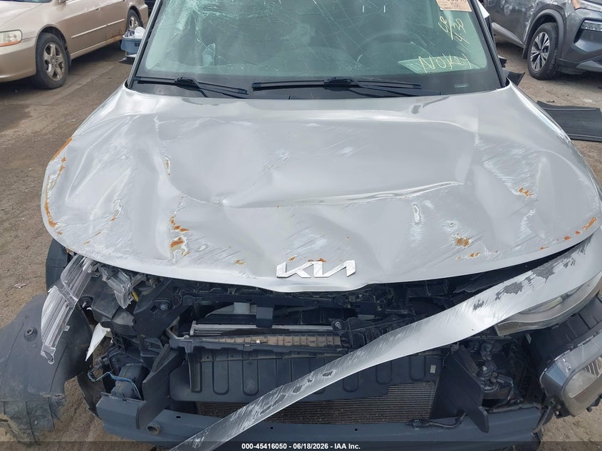 2022 Kia Soul VIN KNDJ23AU0N7808574 IAAI salvage auction — ALL OVER, Scrap (Michigan), sold $375 on 2026-07-23 (photo 6)