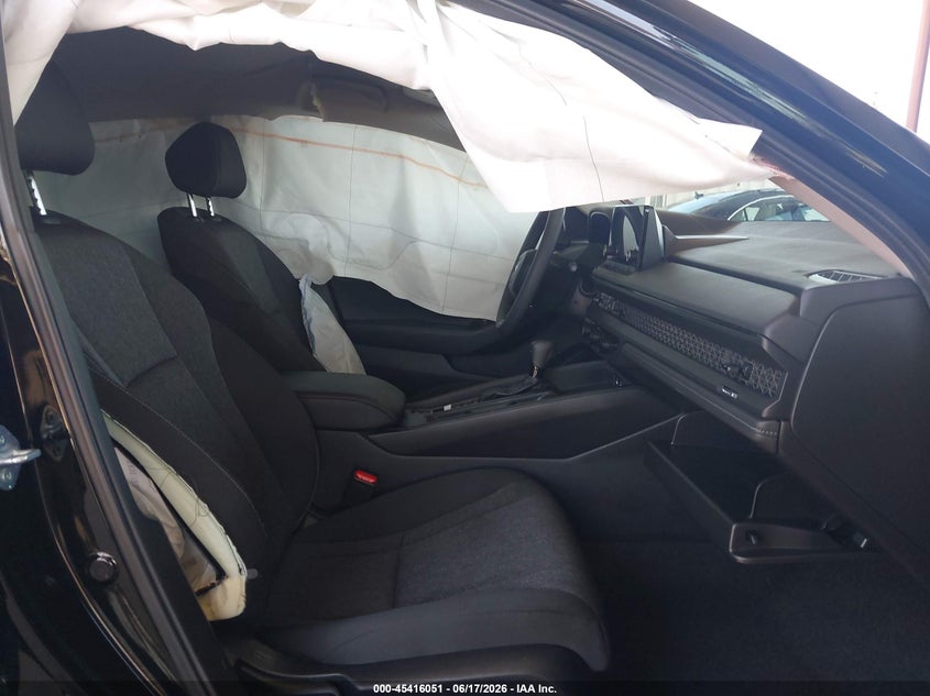 2025 Honda Accord VIN 1HGCY1F29SA075220 IAAI salvage auction — REAR END, Salvage Title, sold $7,600 on 2026-07-28 (photo 5)