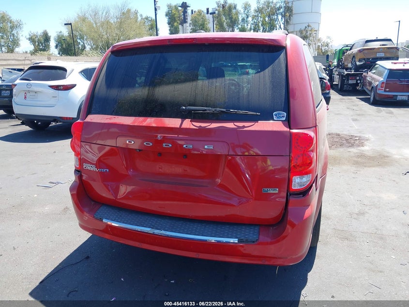 2013 Dodge VIN 2C4RDGCG1DR820693 IAAI salvage auction — REAR END, Salvage Title, sold $1,550 on 2026-07-10 (photo 6)