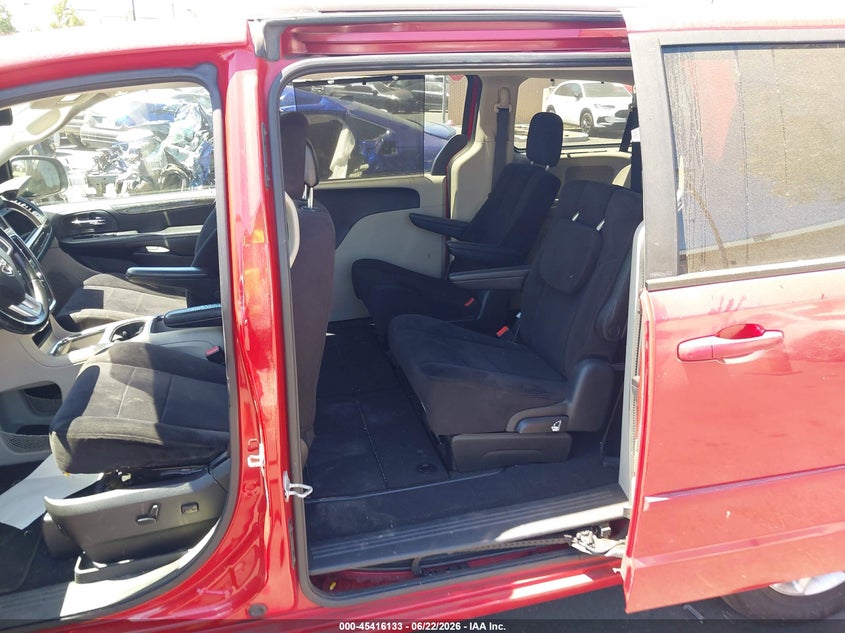 2013 Dodge VIN 2C4RDGCG1DR820693 IAAI salvage auction — REAR END, Salvage Title, sold $1,550 on 2026-07-10 (photo 8)