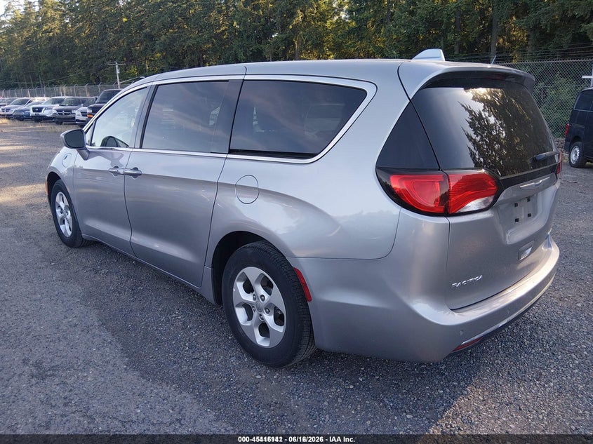 2018 Chrysler Pacifica VIN 2C4RC1H79JR311665 IAAI salvage auction — NORMAL WEAR, Sf97 (Washington), sold $325 on 2026-07-29 (photo 3)