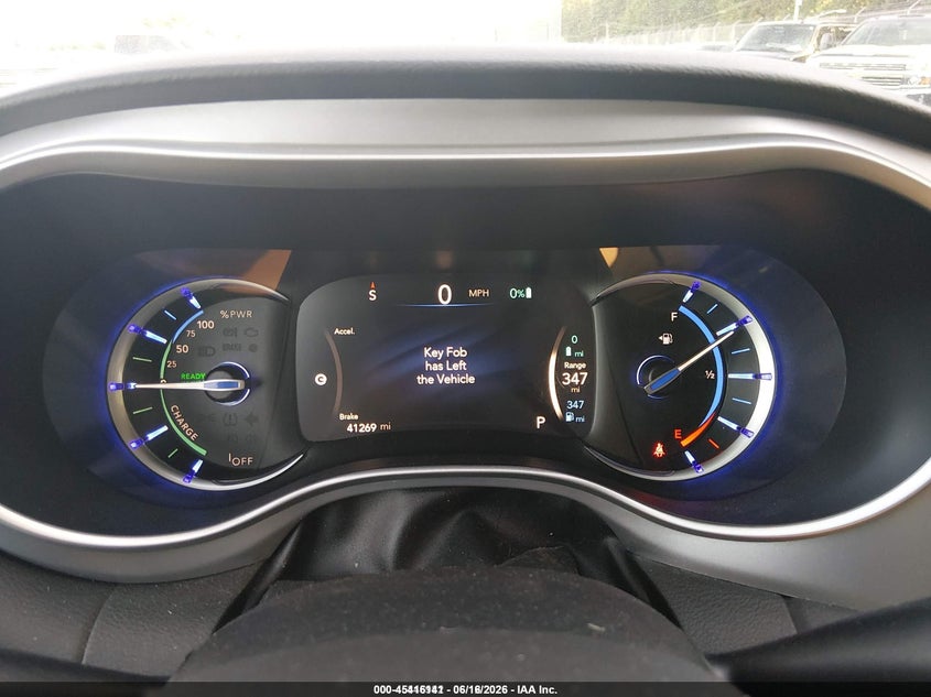 2018 Chrysler Pacifica VIN 2C4RC1H79JR311665 IAAI salvage auction — NORMAL WEAR, Sf97 (Washington), sold $325 on 2026-07-29 (photo 7)