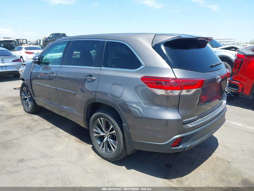 2017 Toyota Highlander VIN 5TDBZRFH2HS483757 IAAI salvage auction — LEFT FRONT, Salvage (Arizona), sold $4,075 on 2026-07-14 (photo 3)