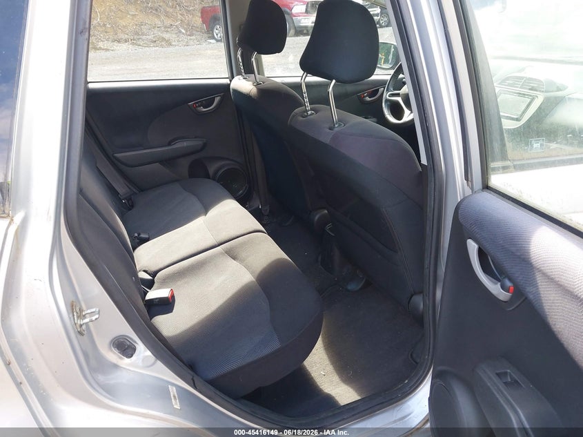 2011 Honda Fit VIN JHMGE8H56BC002978 IAAI salvage auction — NORMAL WEAR, Clear (Pennsylvania), sold $2,700 on 2026-07-07 (photo 8)
