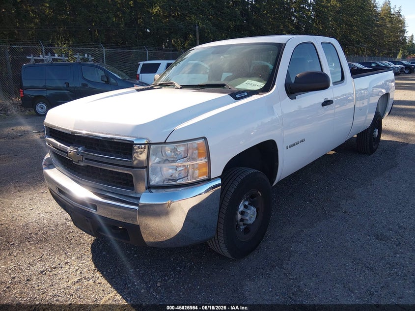 2008 Chevrolet Silverado 2500 VIN 1GCHK29K48E178974 IAAI salvage auction — NORMAL WEAR, Sf97 (Washington), sold $925 on 2026-07-29 (photo 2)