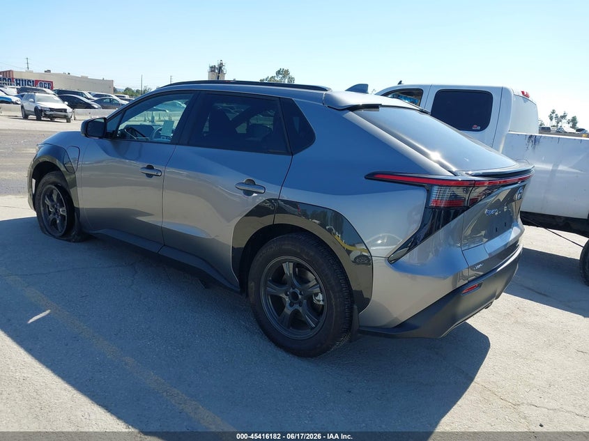 2024 Toyota Bz4x VIN JTMAAAAA7RA045524 IAAI salvage auction — RIGHT SIDE, Salvage Title, sold $12,600 on 2026-07-30 (photo 3)