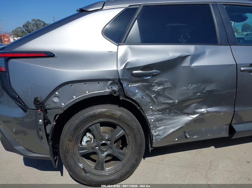 2024 Toyota Bz4x VIN JTMAAAAA7RA045524 IAAI salvage auction — RIGHT SIDE, Salvage Title, sold $12,600 on 2026-07-30 (photo 6)